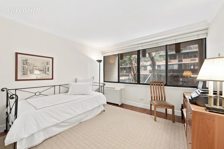 New York City Real Estate | View 507 East 80th Street, 1F | 4 | View 2