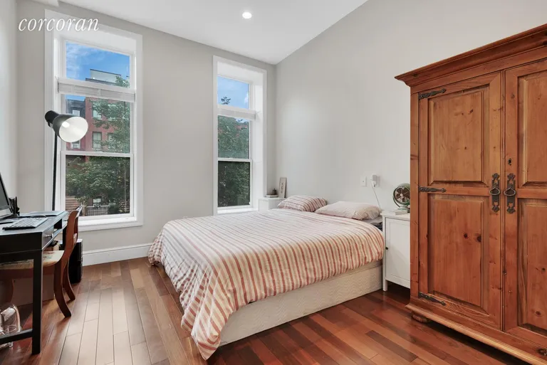 New York City Real Estate | View 1082 Dean Street, 2 | room 3 | View 4