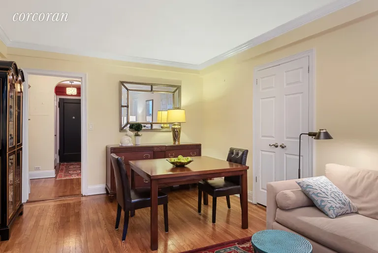 New York City Real Estate | View 424 East 52nd Street, 9D | accommodates a large table | View 2
