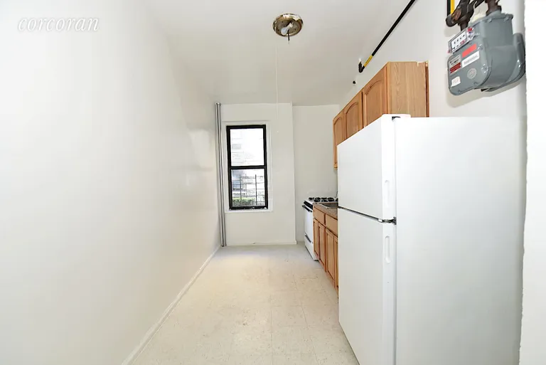 New York City Real Estate | View 355 East 187th Street, J2 | room 8 | View 9