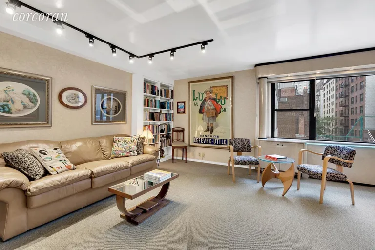 New York City Real Estate | View 200 East 74th Street, 4J | 1 Bath | View 1