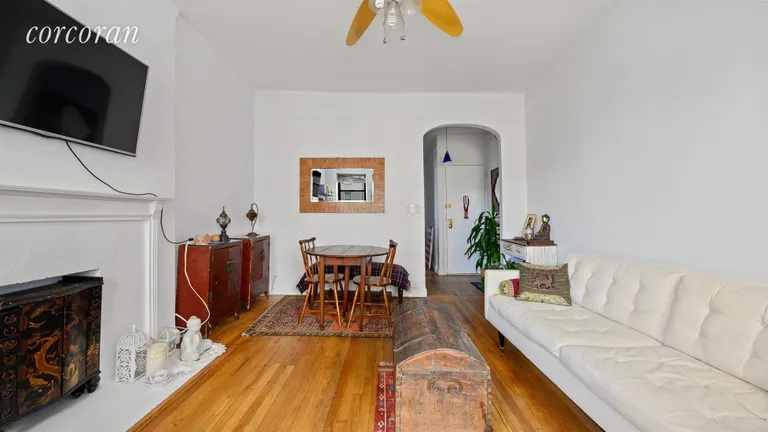 New York City Real Estate | View 448 East 88th Street, 5A | Living Room | View 2