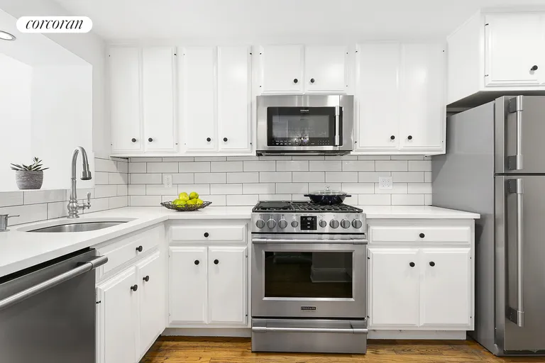 New York City Real Estate | View 86 2nd Place, 1 | room 3 | View 4