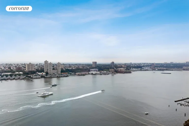 New York City Real Estate | View 220 Riverside Boulevard, 45D | Spectacular Hudson River View | View 5
