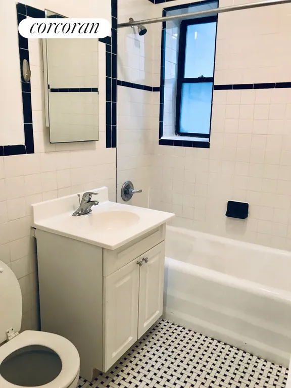 New York City Real Estate | View 425 14th Street, A7 | room 3 | View 4