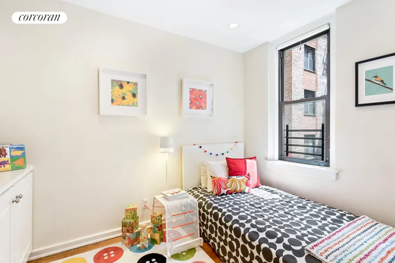 New York City Real Estate | View 225 Lincoln Place, 3B | room 5 | View 6