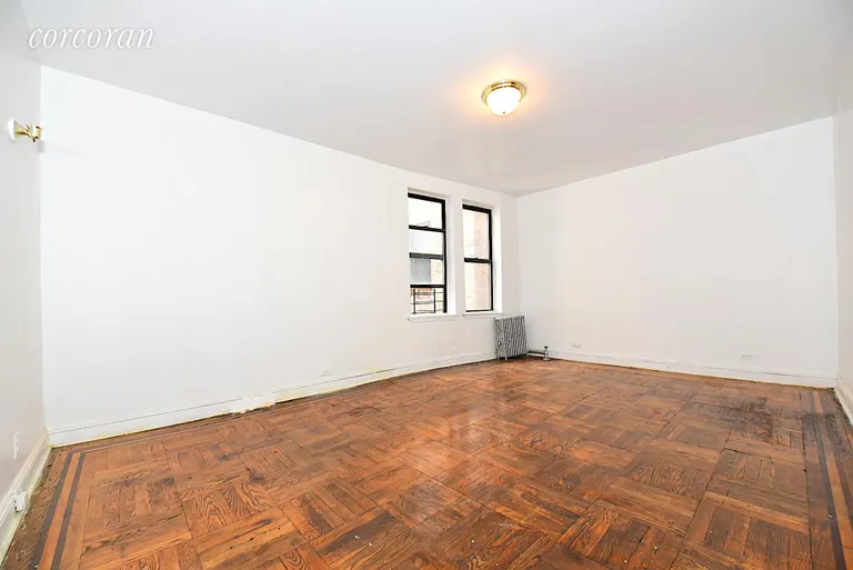 New York City Real Estate | View 2710 Valentine Avenue, 35 | 2 Beds, 1 Bath | View 1