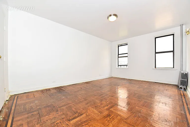 New York City Real Estate | View 2710 Valentine Avenue, 35 | room 2 | View 3