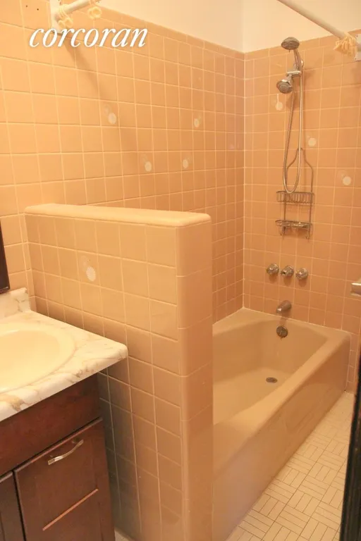 New York City Real Estate | View 652 48th Street, 1 | Bathroom | View 8