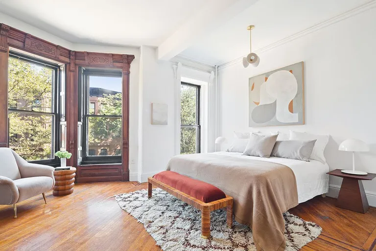 New York City Real Estate | View 212 Saint Johns Place | room 6 | View 7