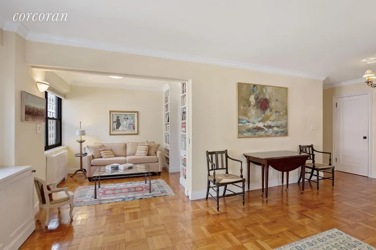 New York City Real Estate | View 1036 Park Avenue, 11D | Foyer | View 2