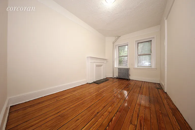 New York City Real Estate | View 74 India Street, B-1 | room 3 | View 4