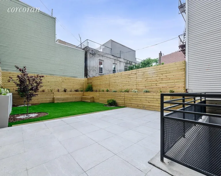 New York City Real Estate | View 168 Evergreen Avenue, 1B | room 1 | View 2