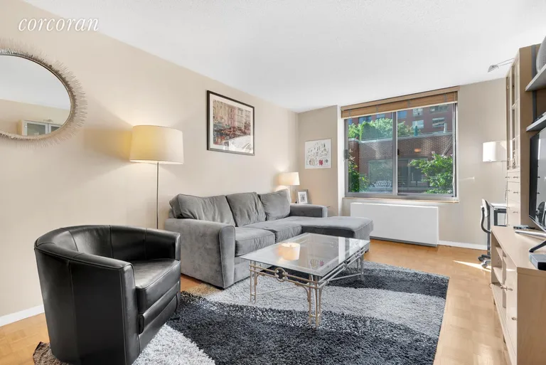 New York City Real Estate | View 2 South End Avenue, 3V | 1 Bed, 1 Bath | View 1