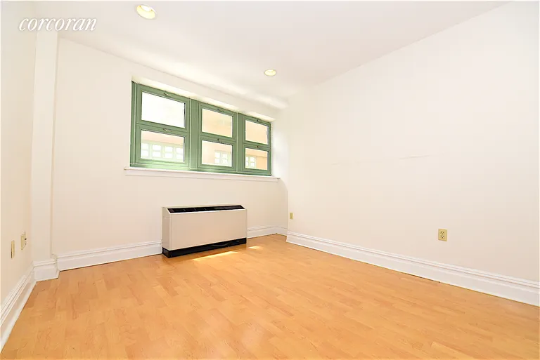New York City Real Estate | View 19-19 24th Avenue, L318 | room 4 | View 5