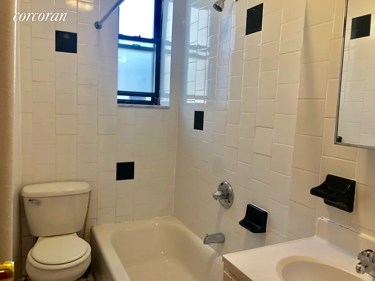 New York City Real Estate | View 462 76th Street, D2 | room 4 | View 5