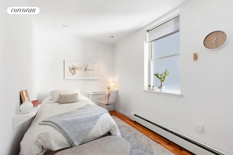 New York City Real Estate | View 200 Montrose Avenue, 2 | room 4 | View 5