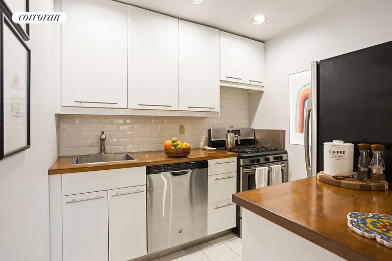 New York City Real Estate | View 426 13th Street, 2D | Renovated | View 4