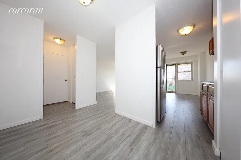 New York City Real Estate | View 47-50 59th Street, 4G | room 4 | View 5