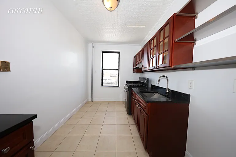 New York City Real Estate | View 22-06 38th Street, 4D | room 7 | View 8