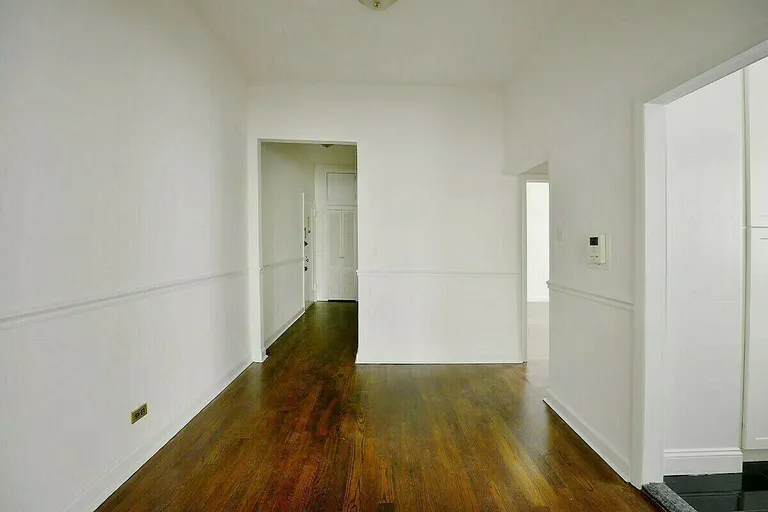 New York City Real Estate | View 310 West 94th Street, 1B | room 2 | View 3