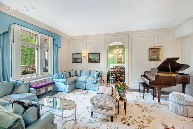 New York City Real Estate | View 1067 Fifth Avenue, 2 | 4 Beds, 4 Baths | View 1