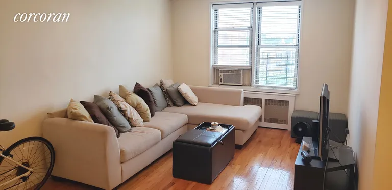 New York City Real Estate | View 2102 Holland Avenue, 6E | 1 Bed, 1 Bath | View 1