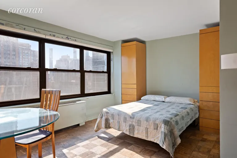 New York City Real Estate | View 160 West End Avenue, 24R | Living Room / Alcove area | View 2