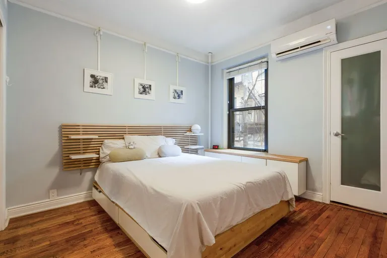 New York City Real Estate | View 33 East 22nd Street, 2B | room 1 | View 2