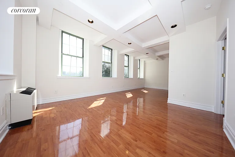 New York City Real Estate | View 45-02 Ditmars Boulevard, 121 | room 4 | View 5