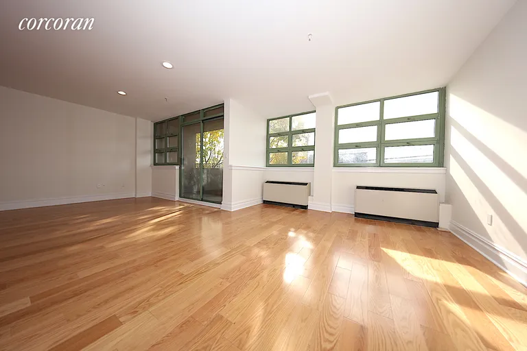 New York City Real Estate | View 19-19 24th Avenue, R103 | room 4 | View 5