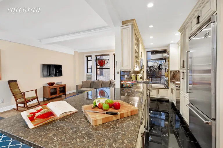 New York City Real Estate | View 825 West End Avenue, 5F | room 2 | View 3