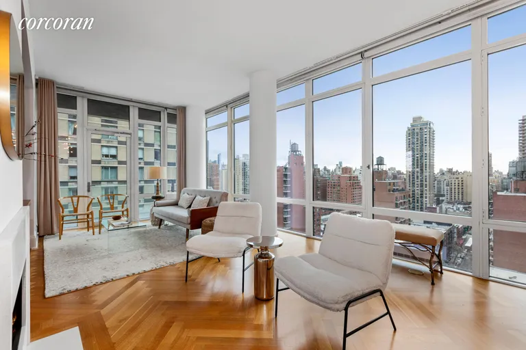 New York City Real Estate | View 305 East 85th Street, 19B | room 1 | View 2