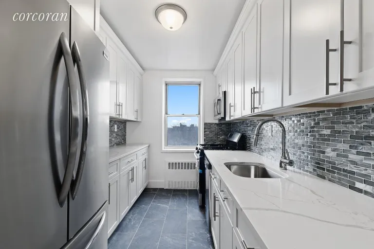 New York City Real Estate | View 800 Ocean Parkway, 6D | 3 Beds, 2 Baths | View 1
