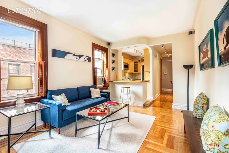 New York City Real Estate | View 170 East 94th Street, 6C | room 1 | View 2