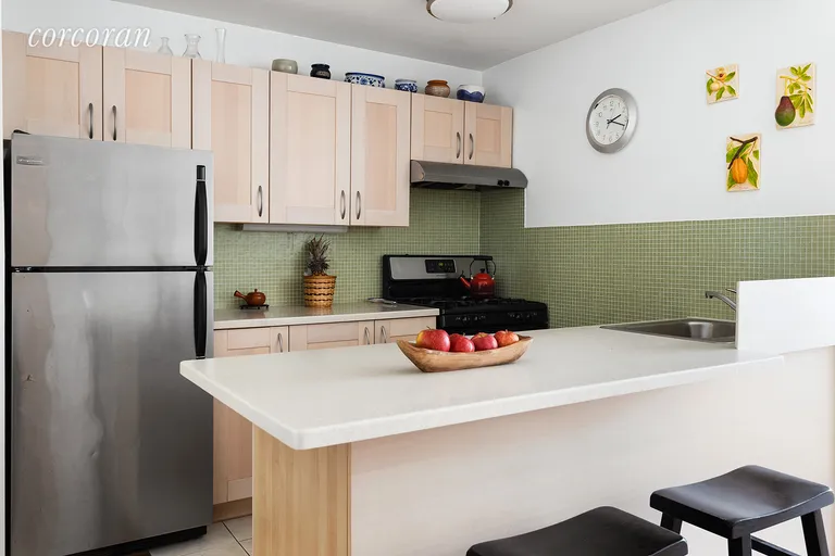 New York City Real Estate | View 415 Beverly Road, 1V | Kitchen | View 3