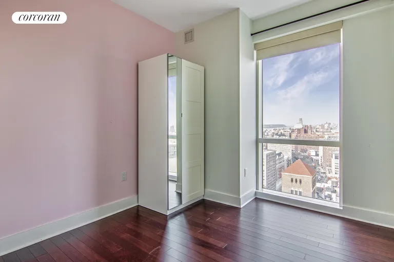 New York City Real Estate | View 2628 Broadway, 26A | room 7 | View 8