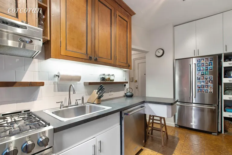 New York City Real Estate | View 181 East 93rd Street, 4E | Kitchen | View 2