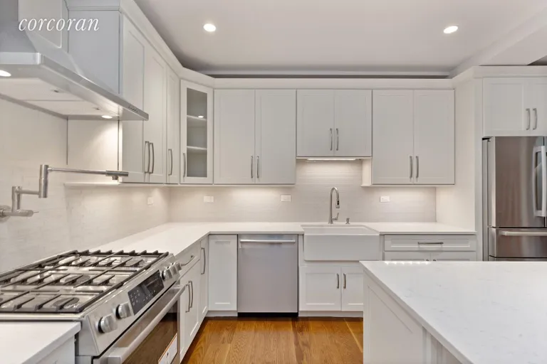 New York City Real Estate | View 487 Hudson Street, 2 | room 2 | View 3