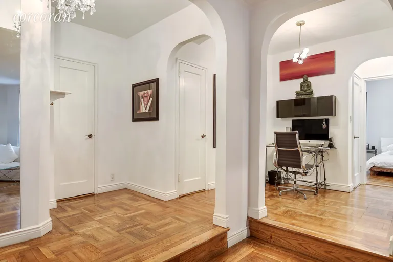 New York City Real Estate | View 225 West 25th Street, 2A | Foyer/Dining area | View 2