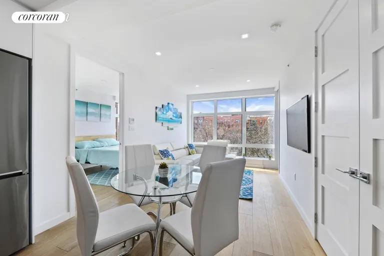 New York City Real Estate | View 309 Ocean Parkway, 6F | room 3 | View 4