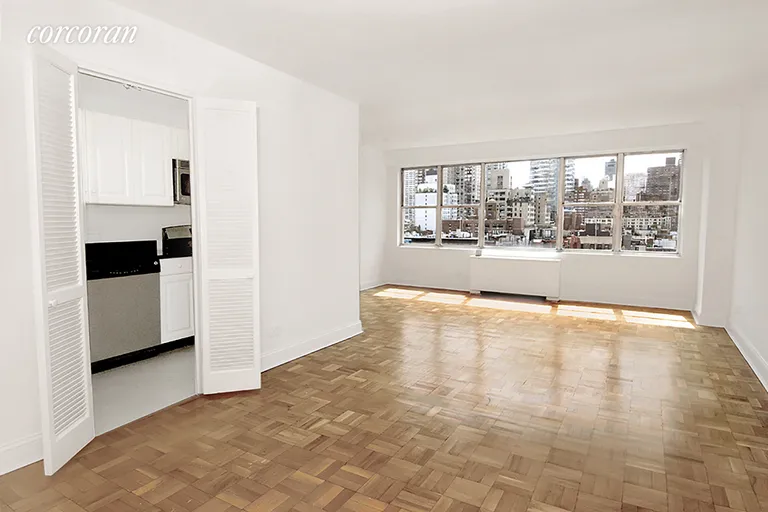 New York City Real Estate | View 230 East 79th Street, 14F | room 2 | View 3