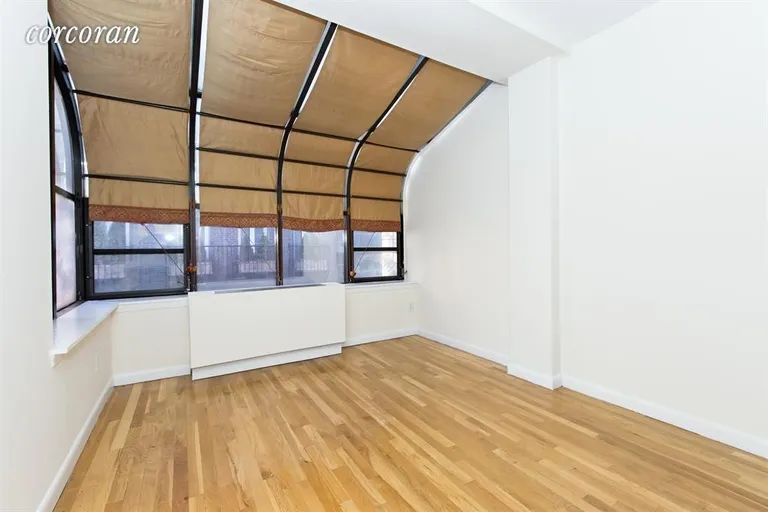 New York City Real Estate | View 259 Elizabeth Street, 3B | Master Bedroom with greenhouse windows | View 4