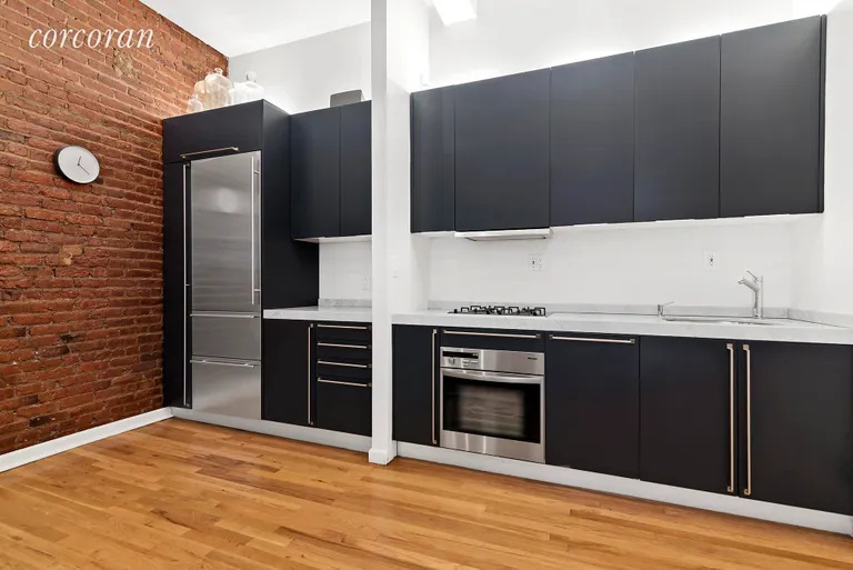 New York City Real Estate | View 815 Greenwich Street, 2A | 2 | View 2