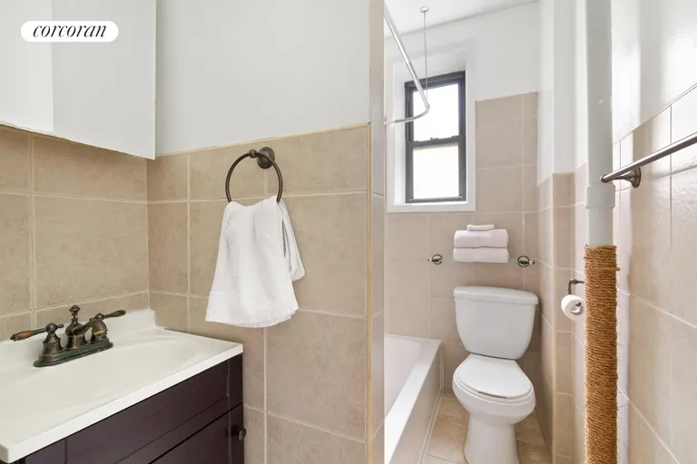 New York City Real Estate | View 425 Prospect Place, 2I | room 3 | View 4
