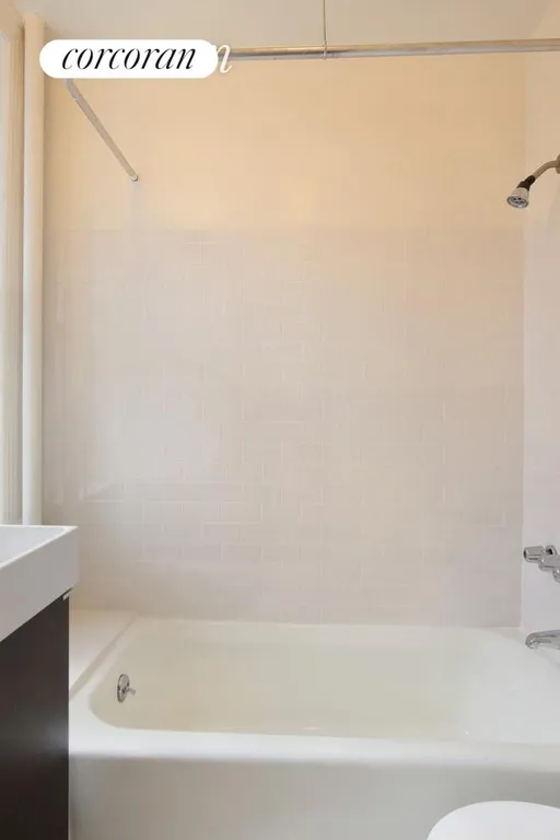 New York City Real Estate | View 269 West 12th Street, 4-2 | Windowed Bathroom  | View 4