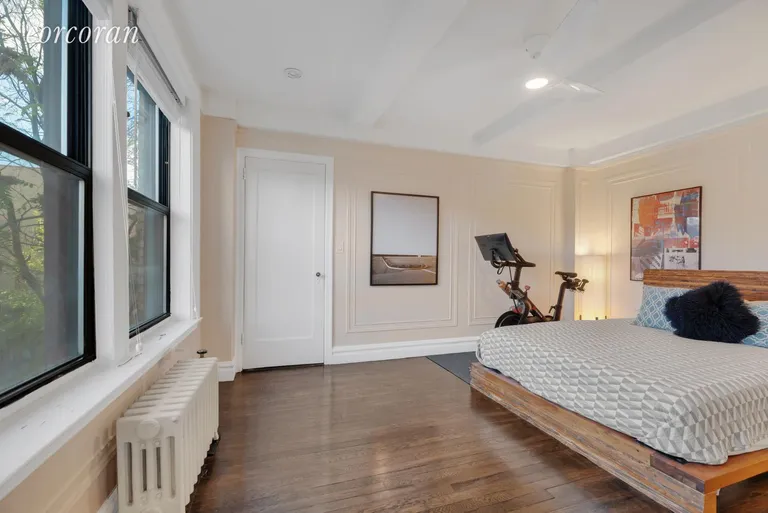 New York City Real Estate | View 107 West 86th Street, 6D | room 1 | View 2