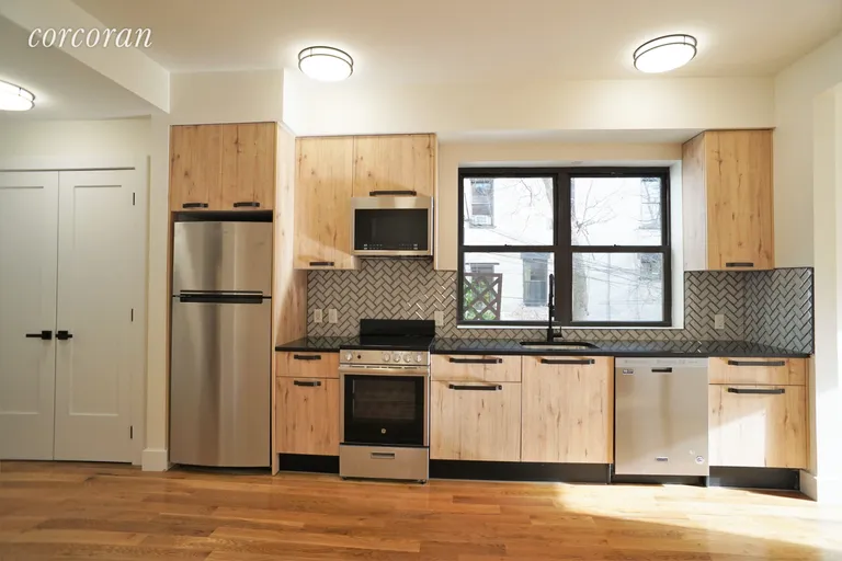 New York City Real Estate | View 1094 Dean Street, 2B | room 2 | View 3