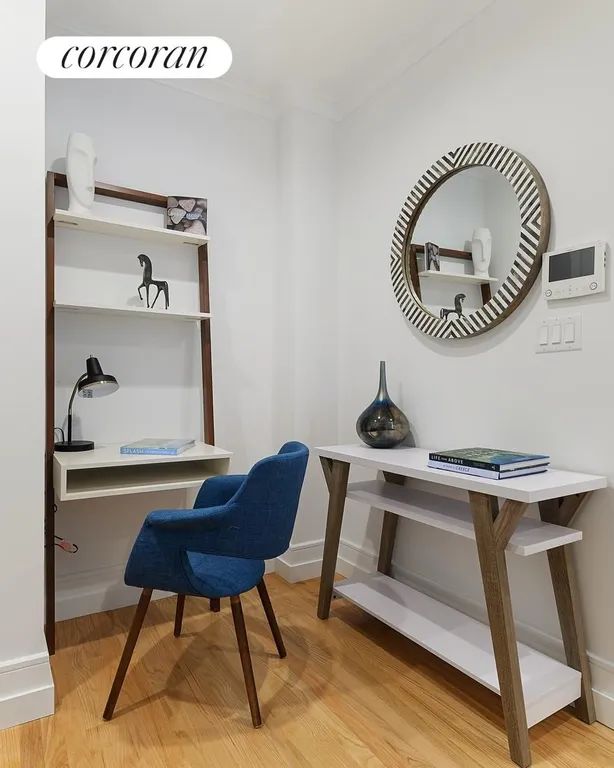 New York City Real Estate | View 24-39 38th Street, C6 | room 5 | View 6