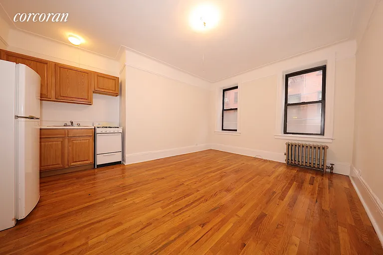 New York City Real Estate | View 25-41 30th Road, 1B | room 1 | View 2